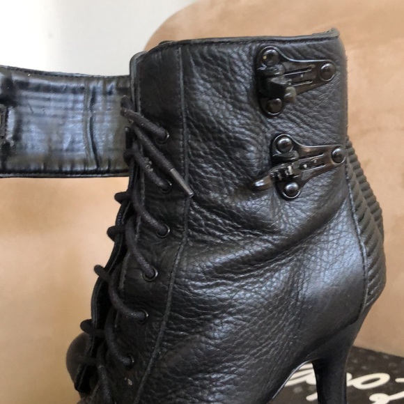 SAM EDELMAN Black Vixen Boots - Box will not be shipped as it is too large - Picture 12 of 15